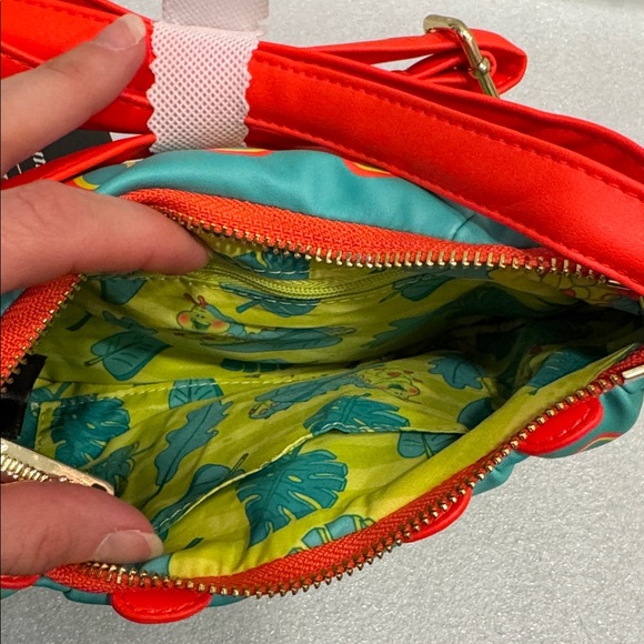 Loungefly Pixar bugs life heimlich crossbody bag & card holder wallet NWT - Picture 5 of 7